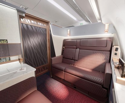 In der First Class bietet Japan Airlines sechs Suiten, die 211 Zentimeter lang sind. Die Anordnung ist 1-1-1.