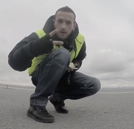 Mit der Gopro direkt am Pistenrand