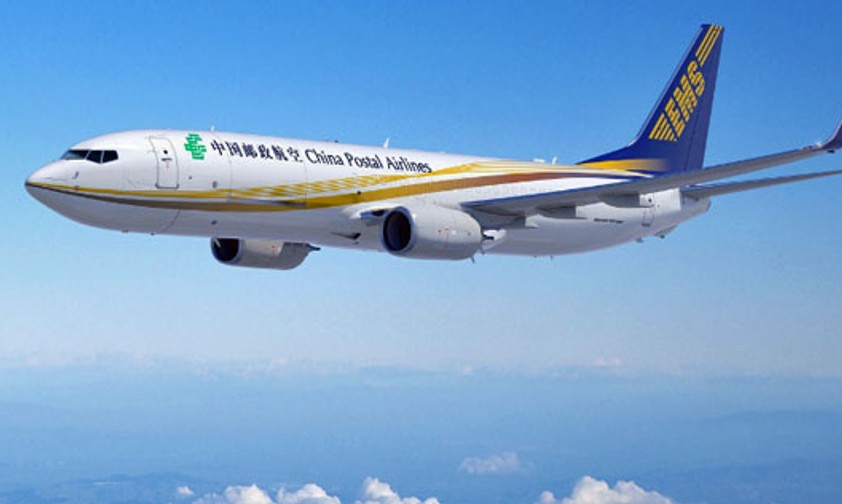 Boeing 737-800 BCF in den Farben von China Postal Airlines: Das Programm steht kurz vor dem Start.