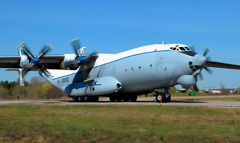 Das größte Turbopropflugzeug der Welt stirbt aus