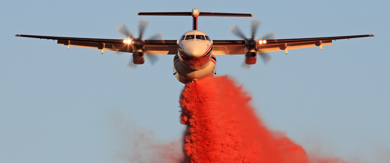 Dash als Löschflugzeug: Der Flieger soll in Amerika Waldbrände bekämpfen.