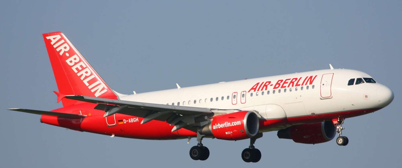 Die D-ABGH im Jahr 2007 in Air-Berlin-Lackierung: Die Maschine erhält als erste den City Airlines Auftritt.