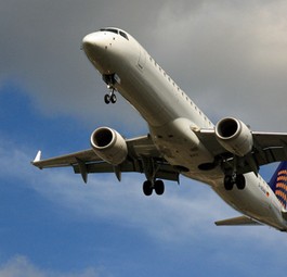 Embraer 195 von Augbsurg Airways: Im Herbst ist Schluss.
