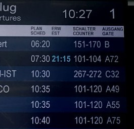 Anzeigetafel in Düsseldorf: Saftige Verspätung.