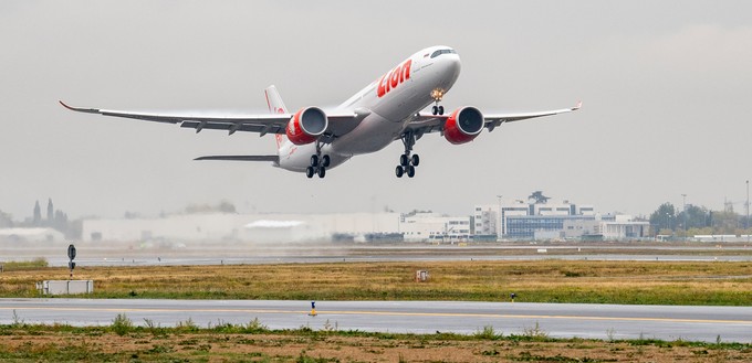 Thai Lion Air durchbricht die 400er-Grenze mit 436 Plätzen in der Economy Class. Mutterkonzern ...