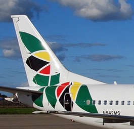 Heckflosse einer Maschine von Air Nigeria: Flotte wird erweitert.