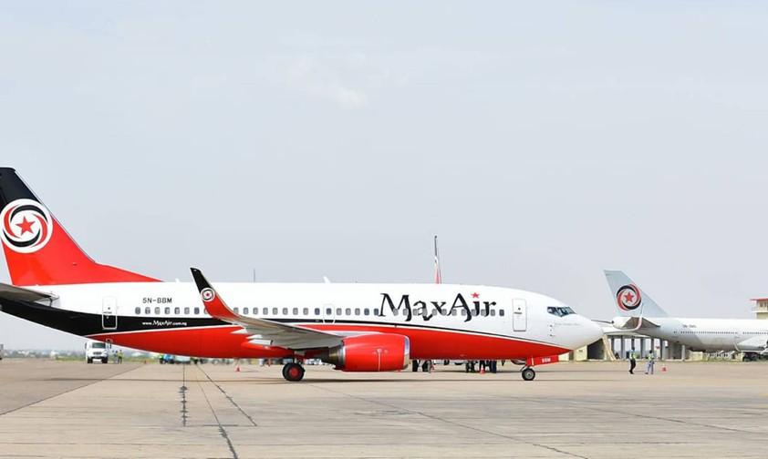 737-400 von Max Air: Die Airline setzt ihren Inlandsverkehr für 90 Tage aus.