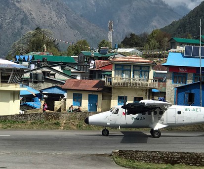 Die Twin Otter von Tara Air mit dem Kennzeichen 9N-AET: Auf einem Flug verschwunden.