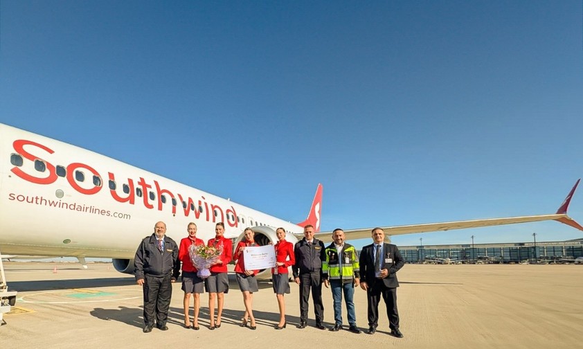 Southwind Airlines am BER: Die Airline ist mit Sonderflügen zur ITB nach Berlin gekommen.