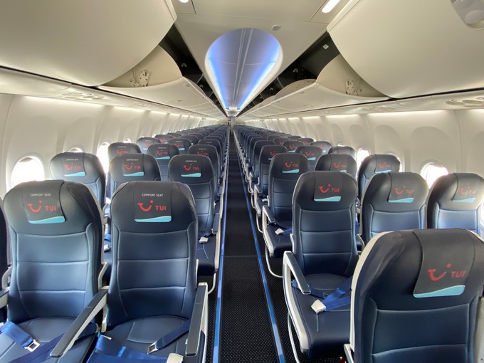 In den Flugzeugen stehen jeweils 189 Sitze - gleich viele wie in den Boeing 737-800. Die Zahl der XL-Sessel mit mehr Beinfreiheit erhöhte die Airline aber deutlich von 27 auf 48.