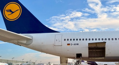 Die D-AIHW von Lufthansa: Der Airbus A340-600 machte die Derière.