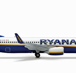 Bislang besteht die Flotte ausschließlich aus B737: Ryanair ist ein treuer Boeing-Kunde.