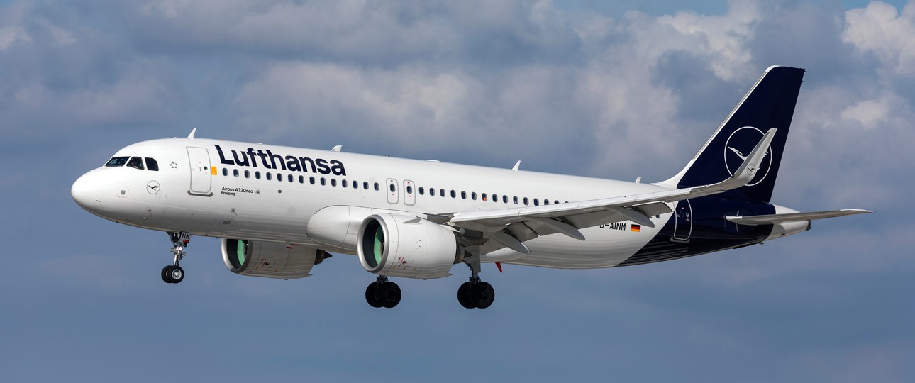 Jet von Lufthansa: Im Winter geht es von London nach Salzburg und Friedrichshafen.