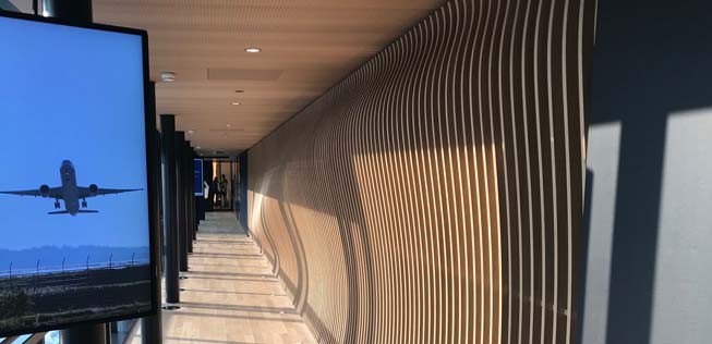 Das Design ist modern, schlicht und gediegen.