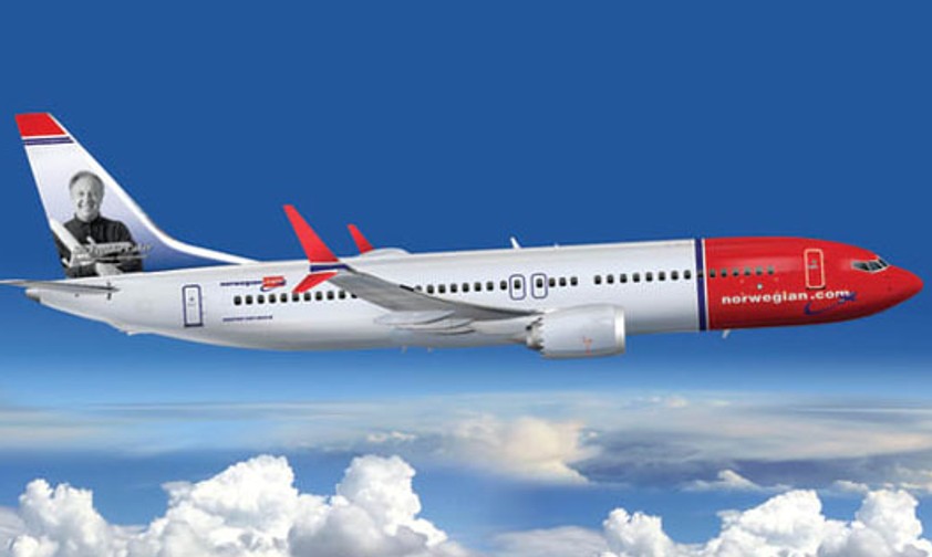 So wird die erste Boeing 737 Max von Norwegian aussehen. Das Leitwerk ziert ein Porträt von Freddie Laker. Der ehemalige Militärpilot gründete in seinem Leben mehrere Fluglinien.