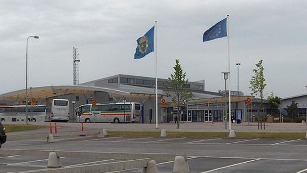 Auch wer nach Stockholm will, sollte genau aufpassen, welchen Flughafen er wählt: «Stockholm Skavsta» liegt nämlich 99 Kilometer von der Stadt entfernt…