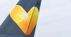 Heckflosse eines Thomas-Cook-Fliegers: Neues Leben für zwei Airlines?