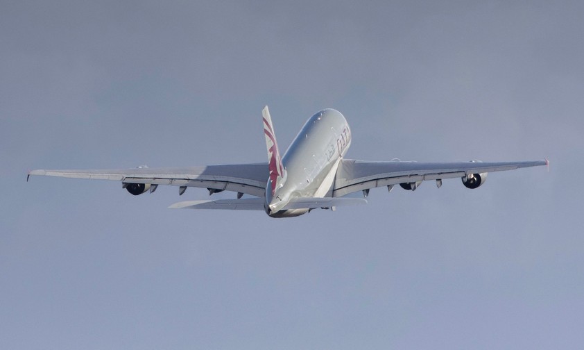 airbus a380 qatar airways fra a7 apf
