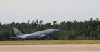 Boeing 737 von Klasjet: musste in Edinburgh ungeplant landen.