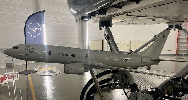 Modell der P8-A Poseidon im Lufthansa Aviation Trainingssimulator in Berlin: Die Ausbilundg der Pilotinnen und Piloten findet jetzt auch in Berlin statt.