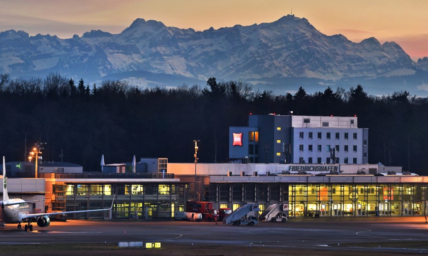 Airport Friedrichshafen: Gehört hier alles bald einem neuen Eigentümer?