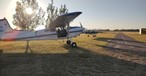 Zwei Flugzeuge der Flugschule Flying Parrot: Ein Fluglehrer der Flugschule hat am 4. Juli mutmaßlich Selbstmord begangen.
