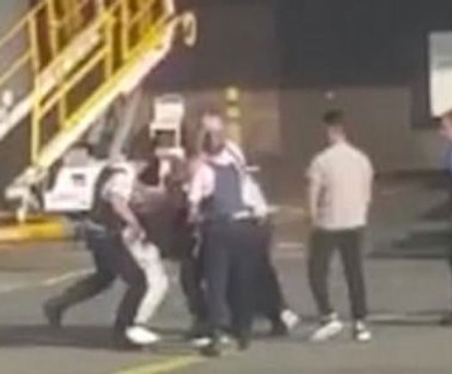 Ungeplante Landung wegen Junggesellenabschied