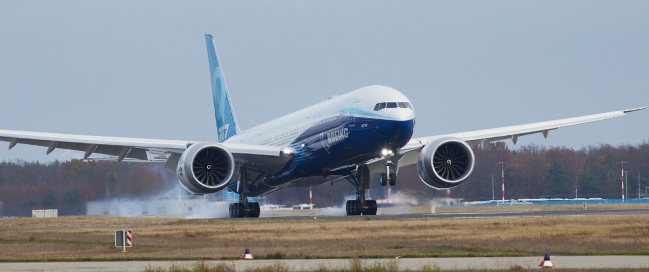 Boeing-777X-Testflieger, hier in Frankfurt im Jahr 2021: Es gab ein Problem mit Materialermüdung.