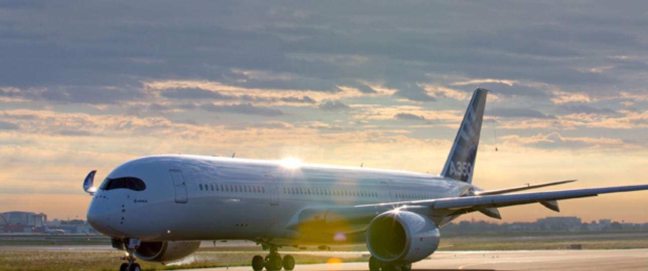 Prototyp des A350: Das vierte Modell bekommt einen potenten Sponsor.
