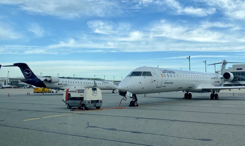 lufthansa cityline crj 900