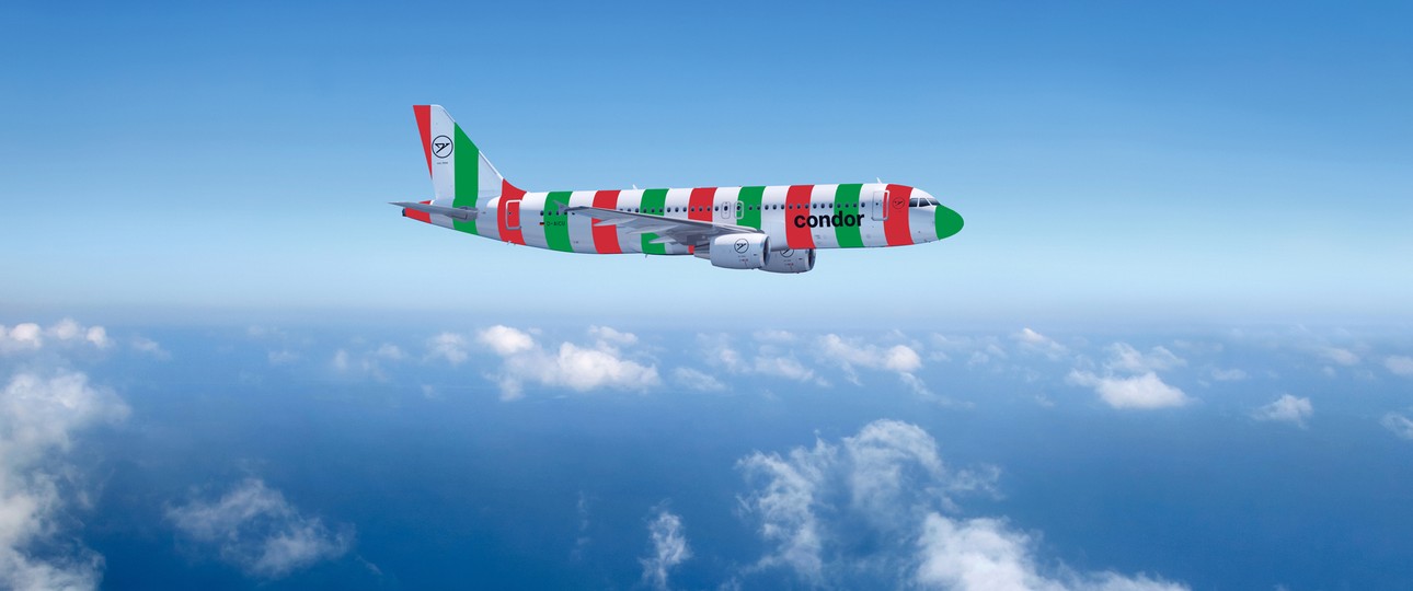 Airbus A320 von Condor in italienischen Nationalfarben (Montage): Der Ferienflieger fliegt innerhalb von Italien.