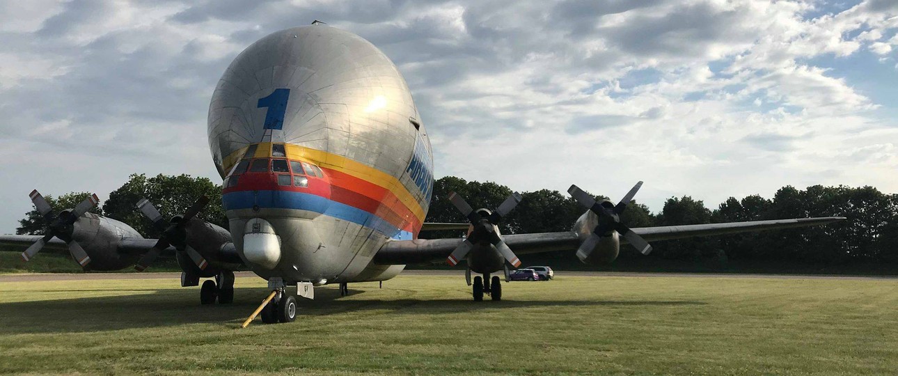 Vorher sah der Flieger mit dem Kennzeichen F-BTGV so aus.