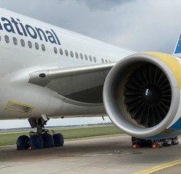 Boeing 777-200 von Ukraine International: Die Airline bekommt Verstärkung.