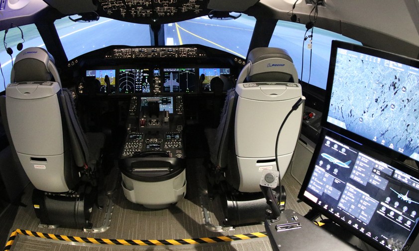 Im neuen Boeing-787-9-Simulator in Wien. Von ...