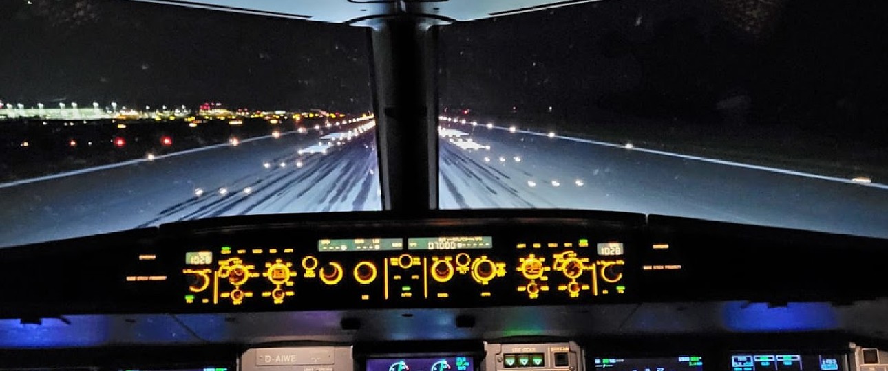 Flugzeug-Cockpit: Wer links sitzt, muss dafür auch qualifiziert sein.