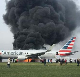 Boeing 767 und MD-10 fangen nach Pannen Feuer