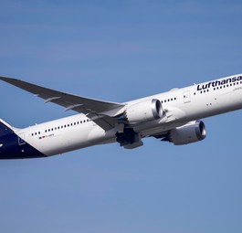 Boeing 787-9 von Lufthansa: Die Fluglinie will Nachschub - stößt aber auf ein neues Problem.