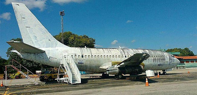 So sah die ehemalige D-ABCE noch vor Kurzem aus. Sie rottete am Flughafen Fortaleza vor sich hin.