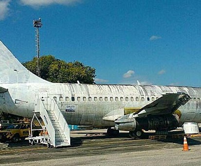 So sah die ehemalige D-ABCE noch vor Kurzem aus. Sie rottete am Flughafen Fortaleza vor sich hin.