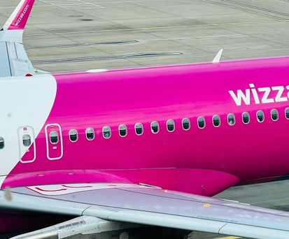 Flieger von Wizz Air: Die Airline wächst langsamer als geplant.