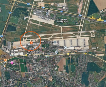 Der südliche Teil des Flughafens Leipzig/Halle: Die Markierung zeigt, wo die Frachter von Antonov Airlines stehen. 