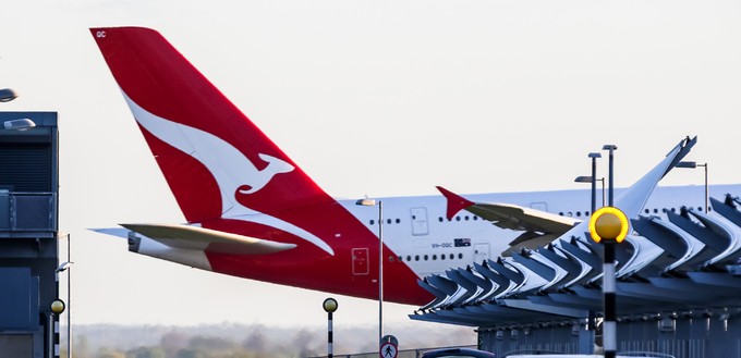 Qantas: 12 Bestellungen, 6 Ziele.