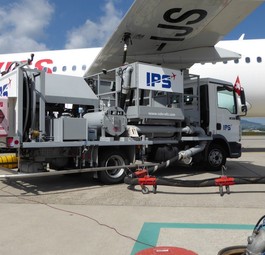 Flugzeugbetankung am Flughafen Zürich: Jetzt auch aus den staatlichen Reserven.