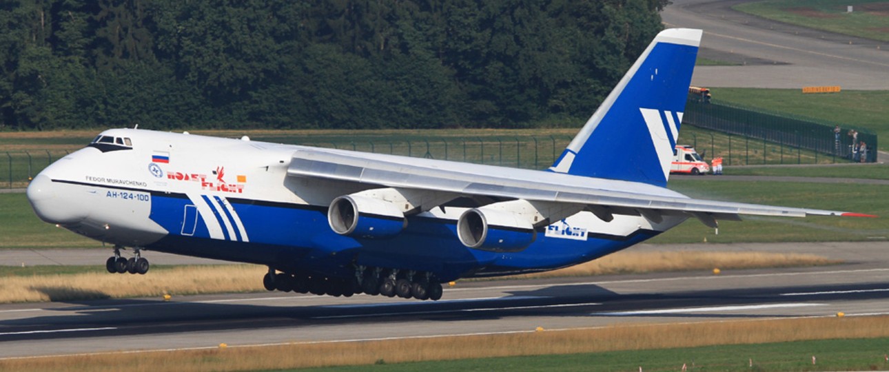 Antonov An-124