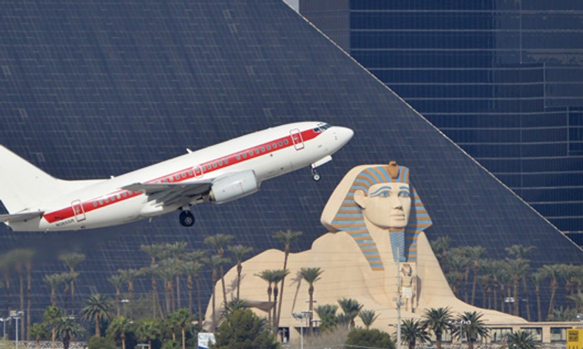 Boeing 737 von Janet Airlines: Ab Las Vegas an geheime Orte unterwegs.