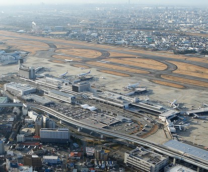 Tokio Haneda - Osaka Itami liegt im Januar 2021 mit knapp 521.ooo angebotenen Sitzen auf Rang 10.