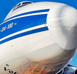 Antonov An-124 von Volga-Dnepr: Kanada hat ein Exemplar konfisziert und will das Geld aus dem Verkauf für den Wiederaufbau der Ukraine nutzen.