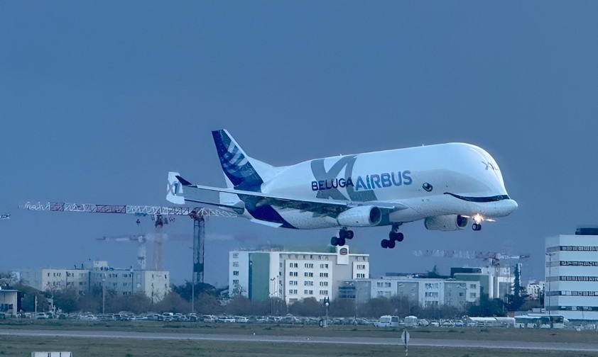 Ein Airbus Beluga XL bei der Landung in Toulouse: Derzeit nict zu beobachten.