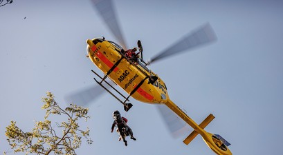 Luftrettung des ADAC mit Hubschrauber: Muss schnell am Unfallort sein.