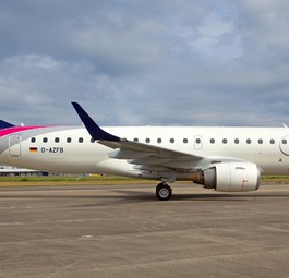 Embraer E190 from German Airways in new livery: Is to fly for Ego Airways in the future.